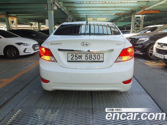 Hyundai Accent Diesel 1.6 VGT Modern — пробег 173 000 км — фото 5 из 5