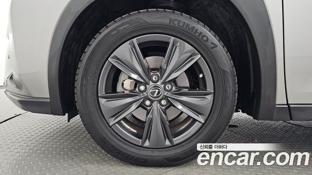 Lexus UX из Кореи Encar